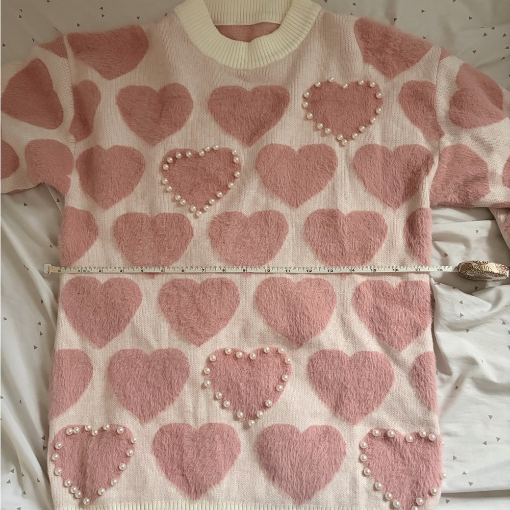 Pink Heart Patterned Sweater - Picture 4 of 8
